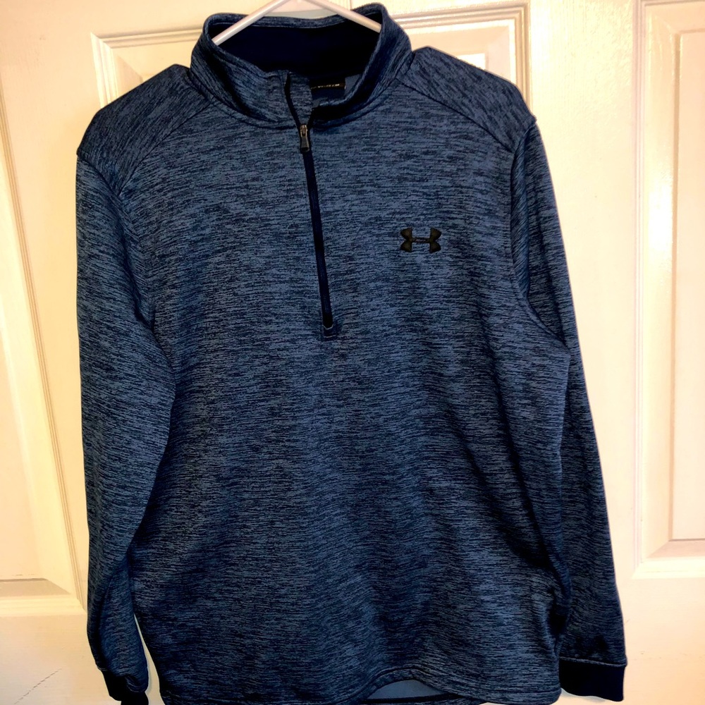 Men’s medium Under Armour sweatshirt